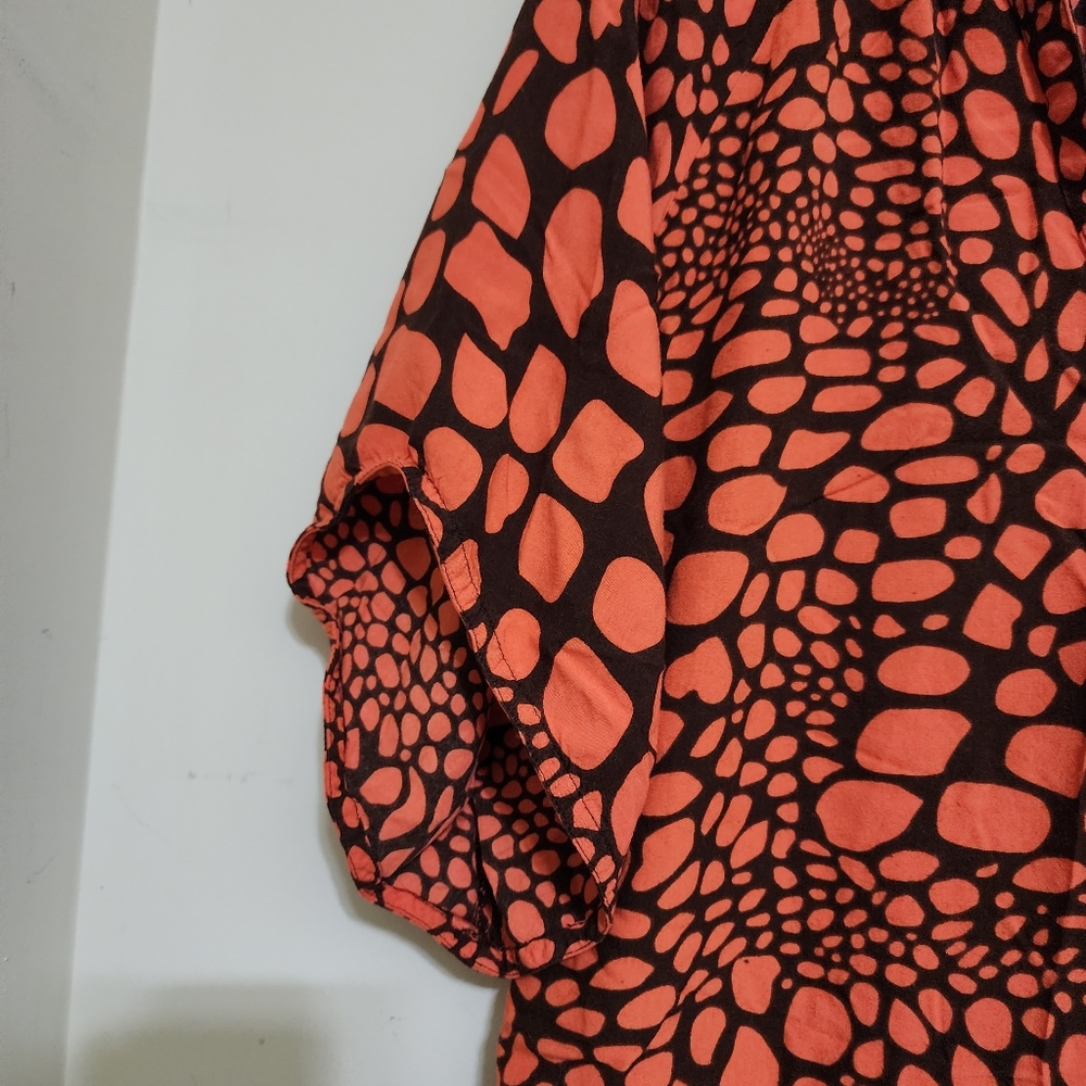 ESCAPADA size Small V Neck Soft Rayon Animal Print Casual Tunic Orange Brown - Picture 11 of 14